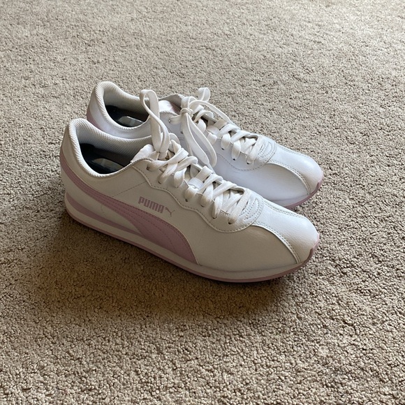 Puma running sneakers - Picture 2 of 8